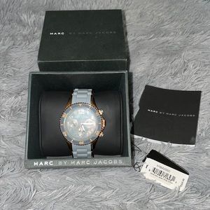 Marc by Marc Jacobs Classic Gray Watch MBM2550